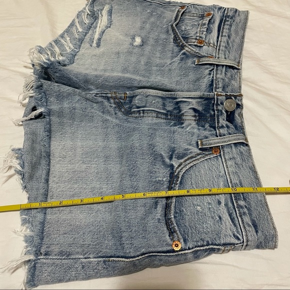 Levi 501 shorts W27 - Picture 9 of 10